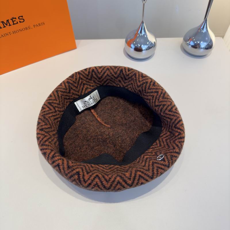 Hermes beret (142)