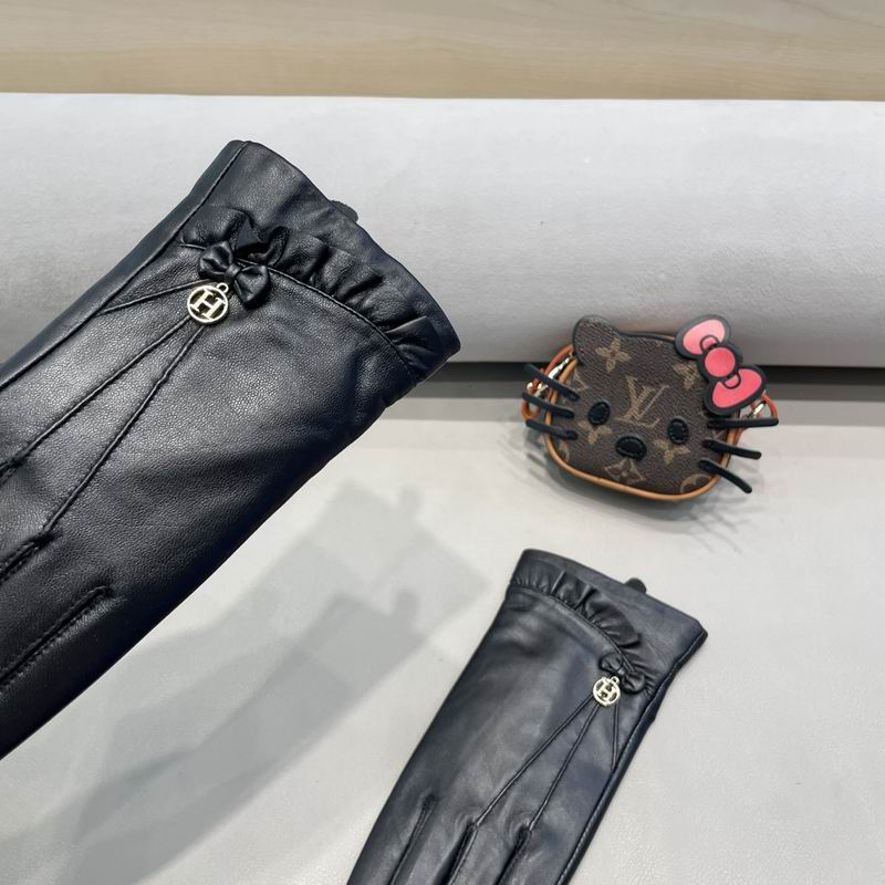 Hermes gloves M L 84 (6)