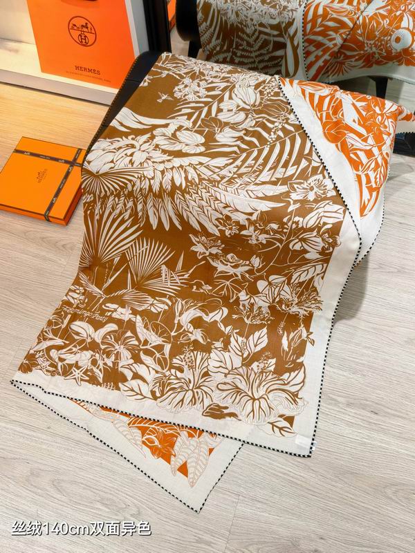 Hermes scarf 140X140cm 70%羊绒30%真丝 E34 (25)