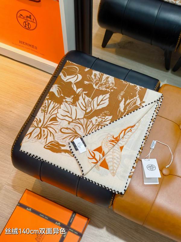 Hermes scarf 140X140cm 70%羊绒30%真丝 E34 (26)