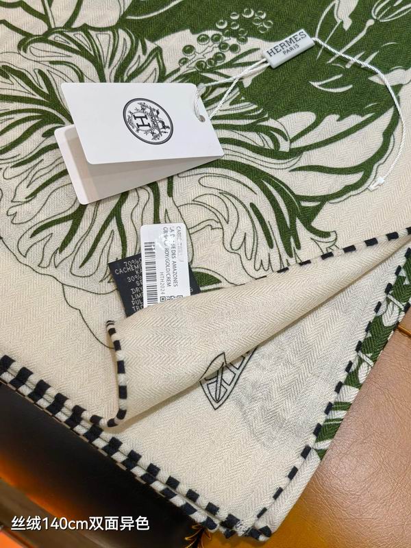 Hermes scarf 140X140cm 70%羊绒30%真丝 E34 (31)