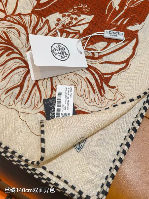 Hermes scarf 140X140cm 70%羊绒30%真丝 E34 (40)