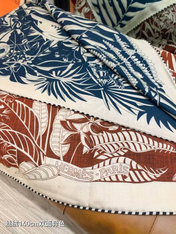 Hermes scarf 140X140cm 70%羊绒30%真丝 E34 (41)