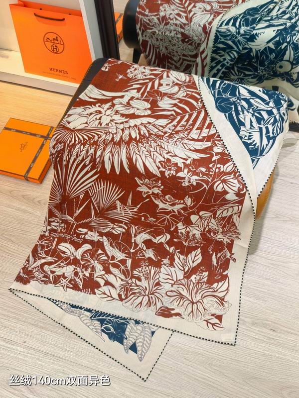 Hermes scarf 140X140cm 70%羊绒30%真丝 E34 (43)