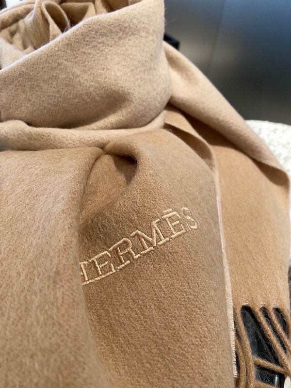 Hermes scarf 210X36cm E20 (2)