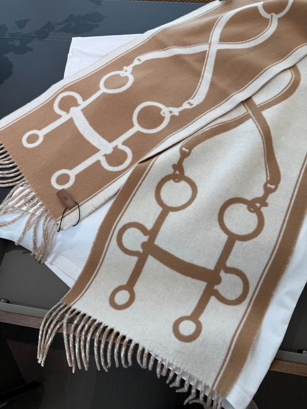 Hermes scarf 32X180cm E41 (1)
