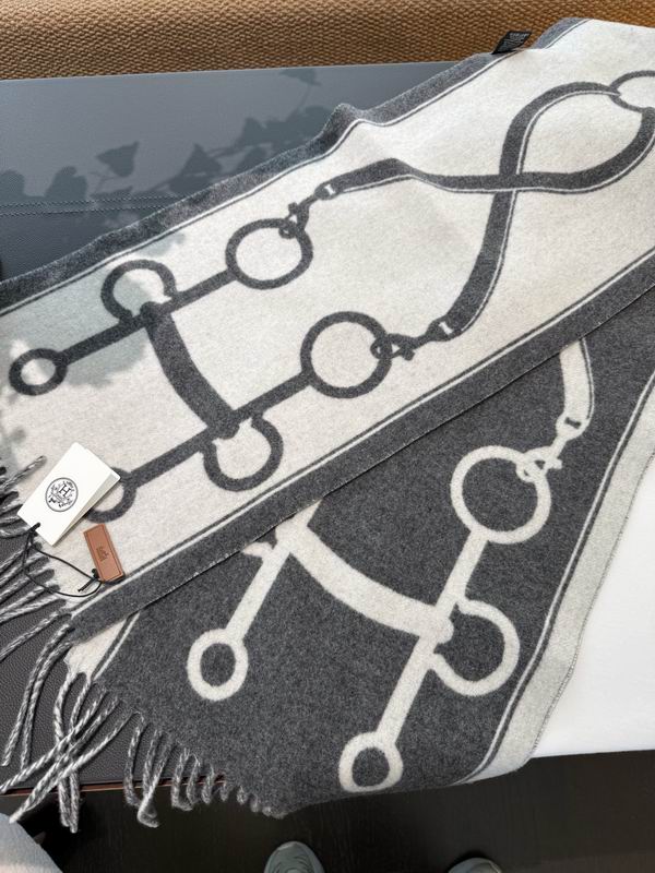 Hermes scarf 32X180cm E41 (10)
