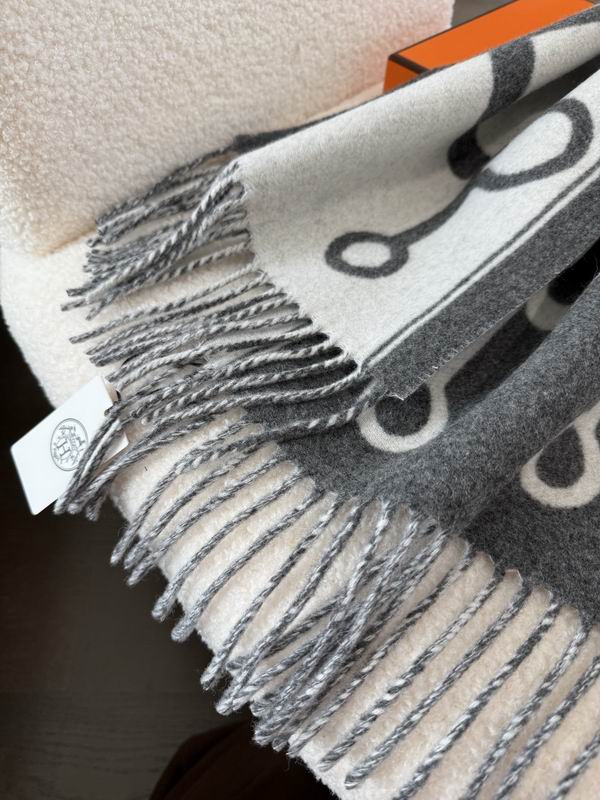 Hermes scarf 32X180cm E41 (11)