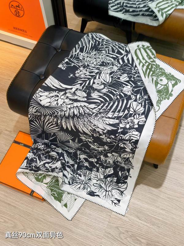 Hermes silk Scarf 90X90cm E01 (37)