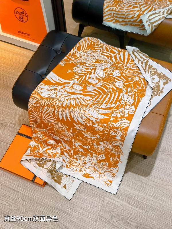 Hermes silk Scarf 90X90cm E01 (5)