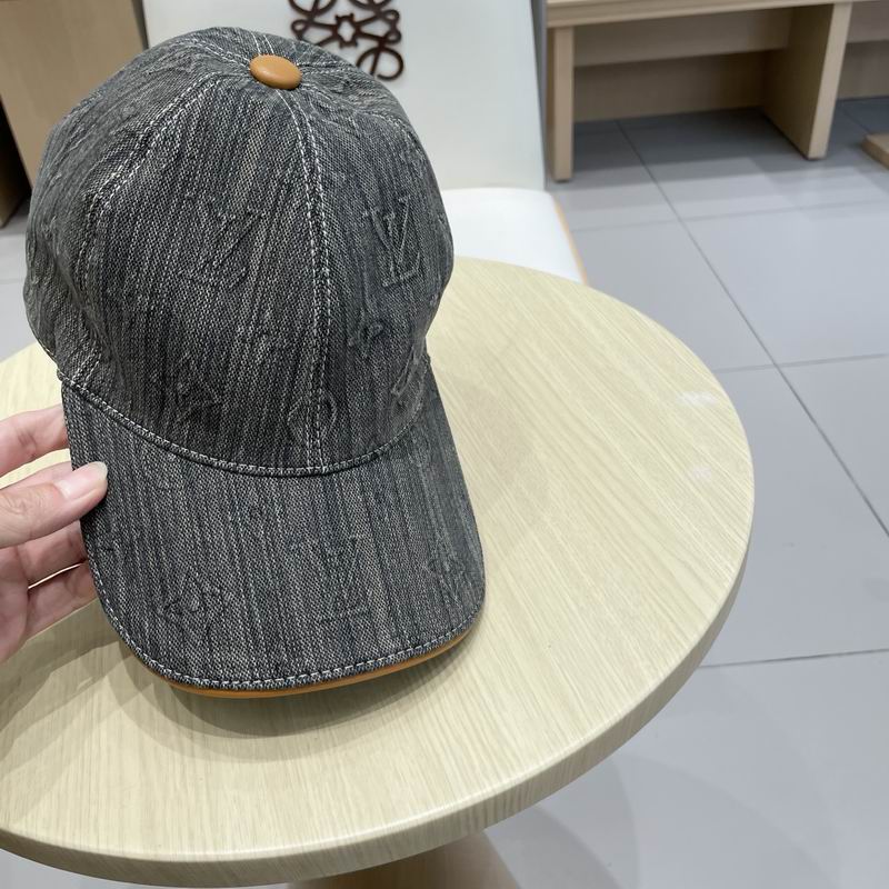 LV Cap (101)