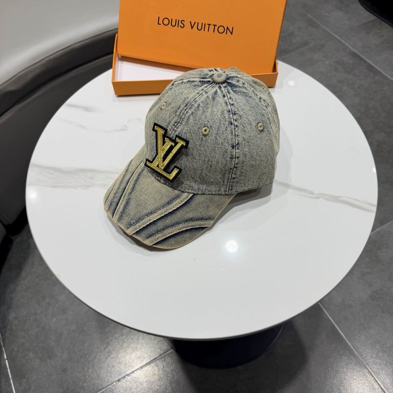 LV Cap (1022)