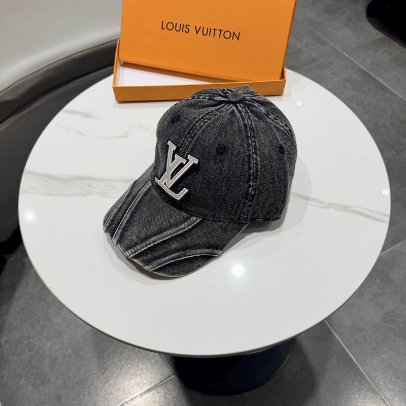LV Cap (1040)