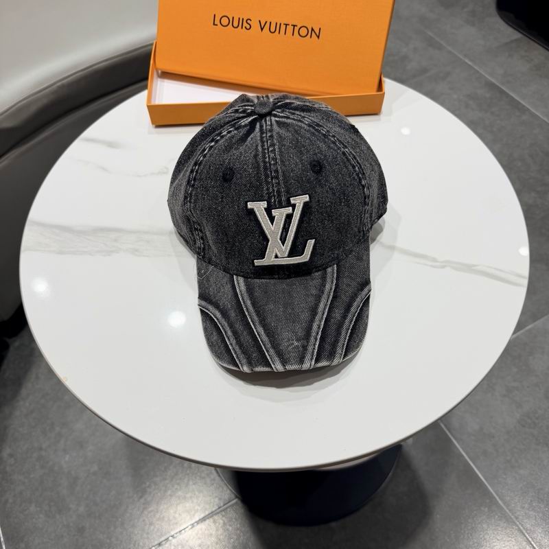 LV Cap (1041)