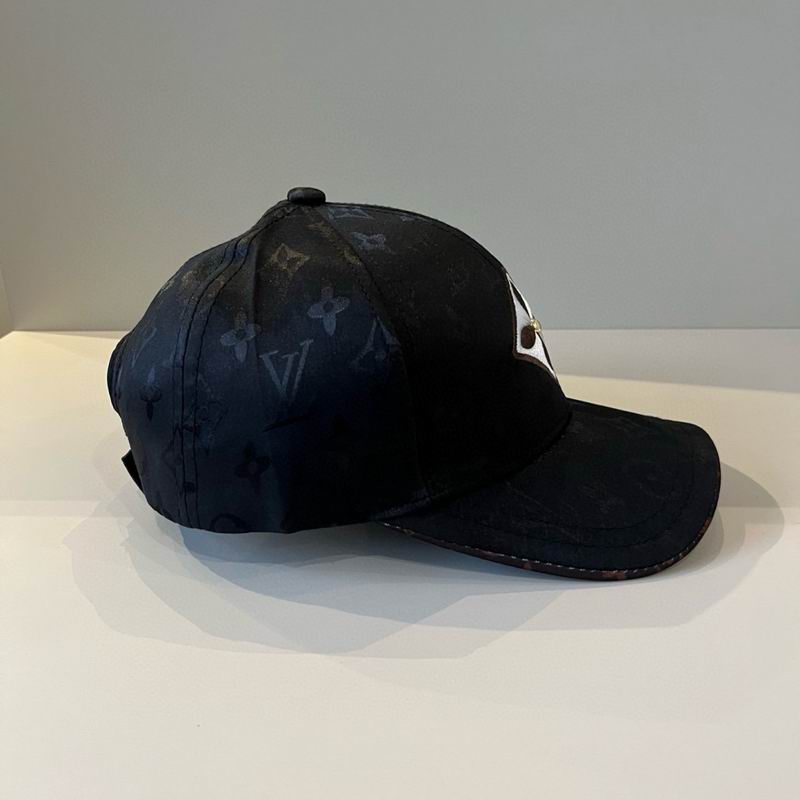LV Cap (111)