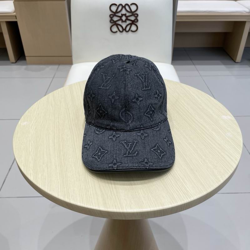 LV Cap (123)