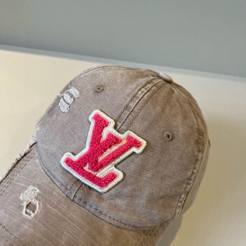 LV Cap (131)