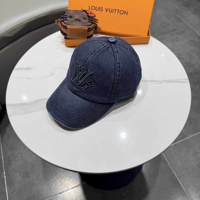 LV Cap (796)