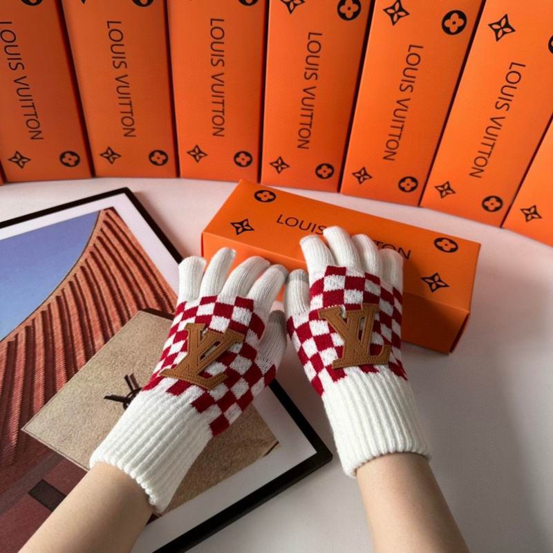 LV Gloves 152 (22)