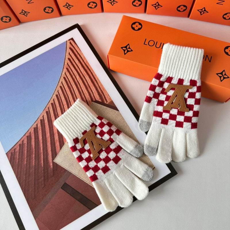 LV Gloves 152 (25)