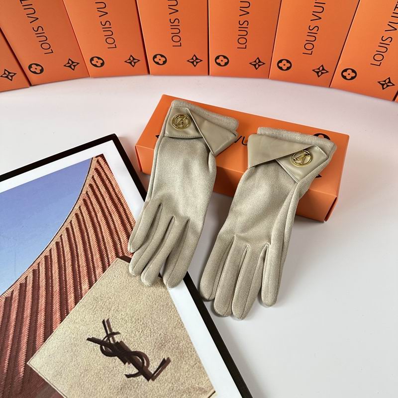 LV Gloves 156 (24)