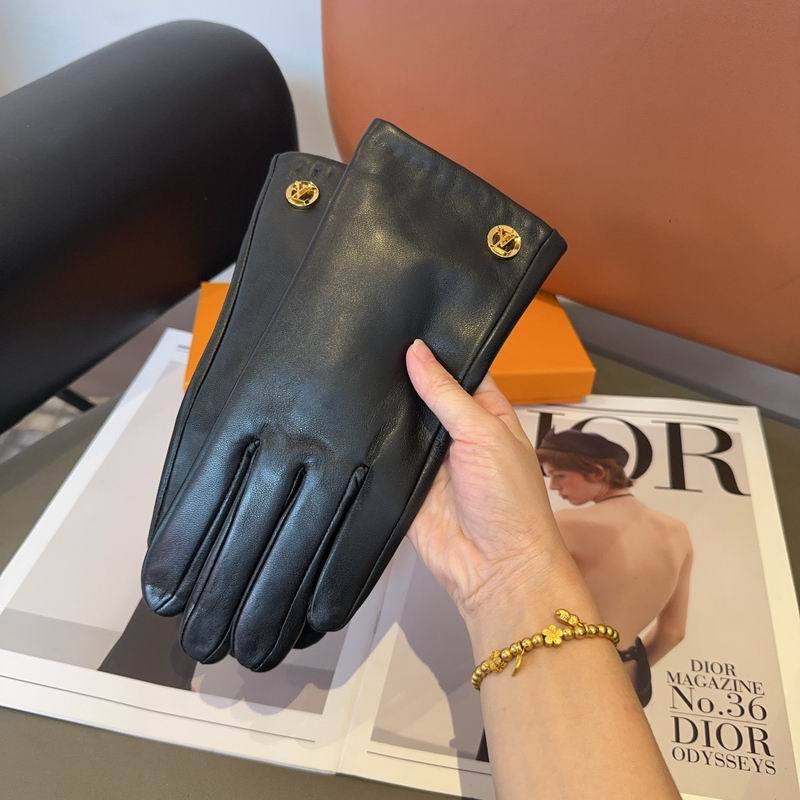 LV Gloves 76 (12)