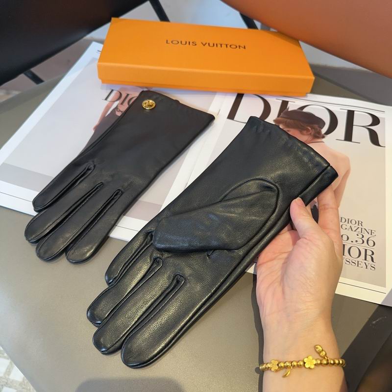 LV Gloves 76 (15)