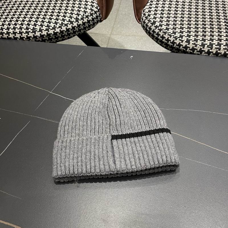 LV Hat (1152)