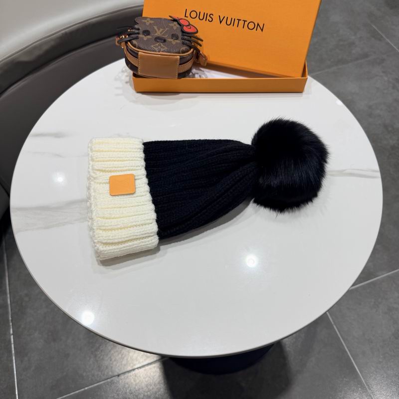 LV Hat (2201)
