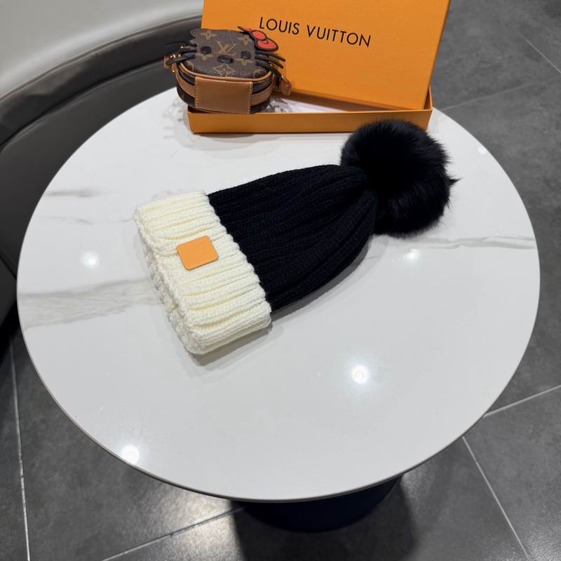 LV Hat (2207)