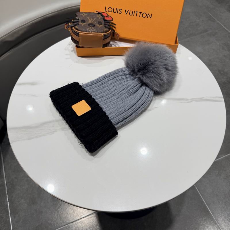 LV Hat (2243)