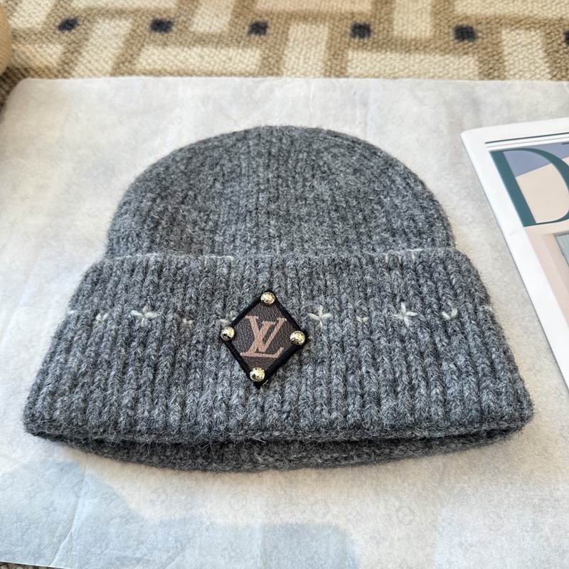 LV Hat (4070)