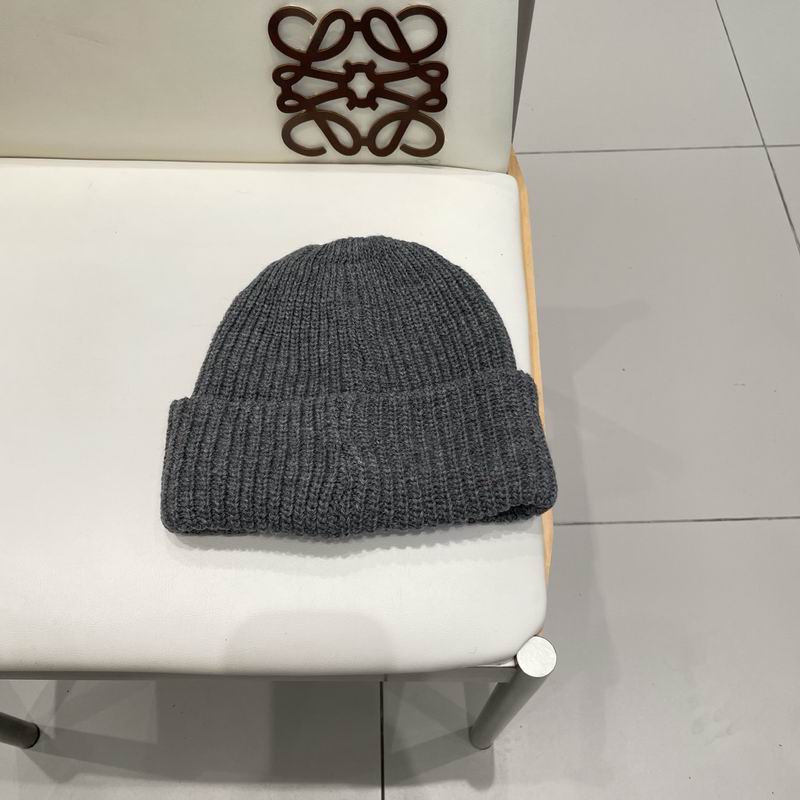 LV Hat (562)