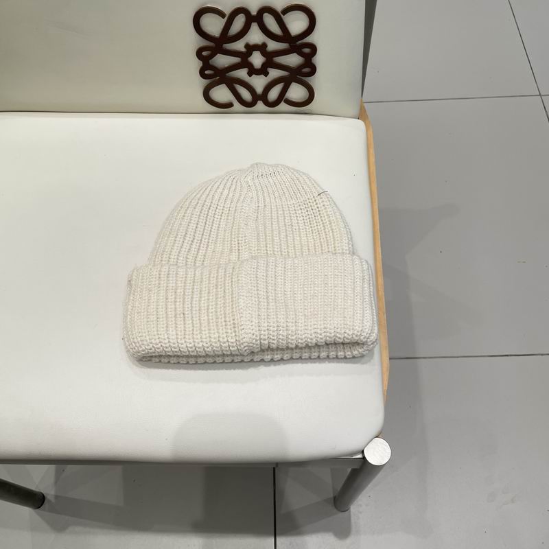 LV Hat (580)