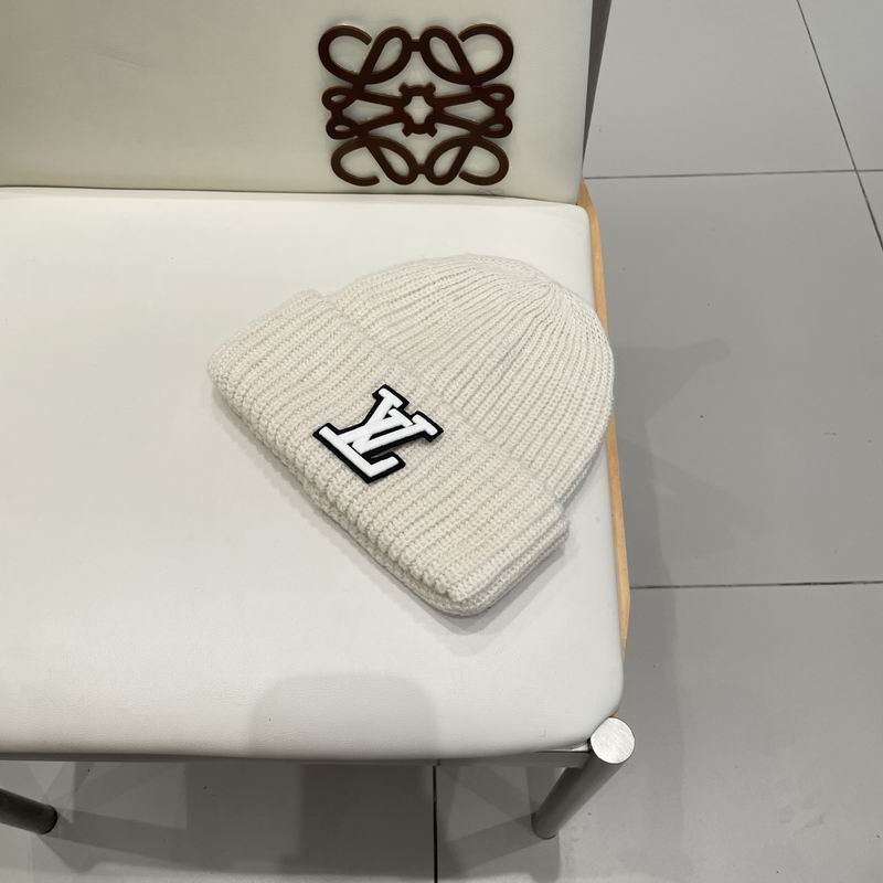 LV Hat (585)