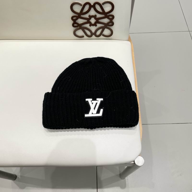 LV Hat (595)