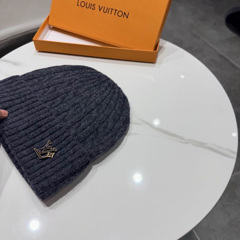 LV Hat (6011)