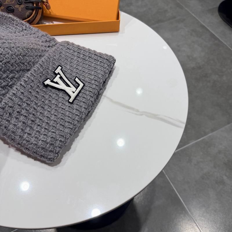 LV Hat (6427)