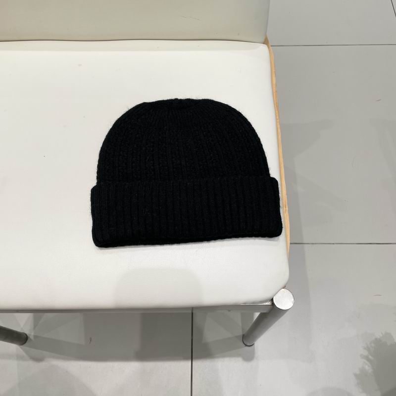 LV Hat (771)