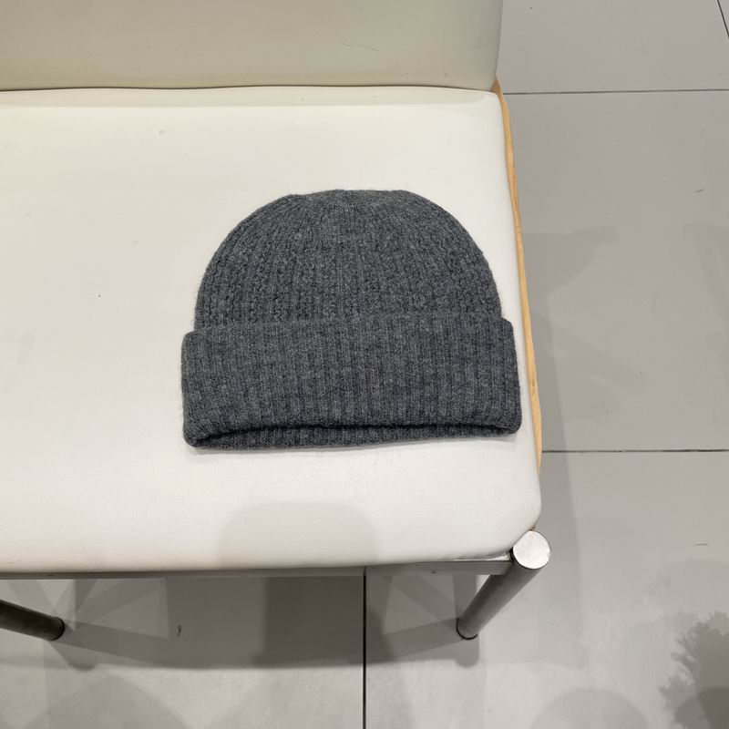 LV Hat (779)
