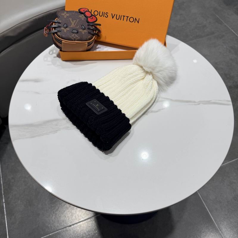 LV Hat (827)