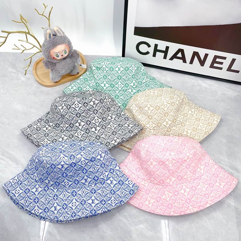 LV Hat dx (245)