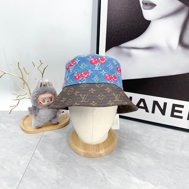 LV Hat dx (325)