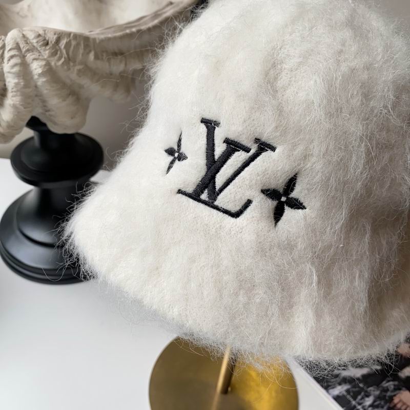 LV Hat dx (509)
