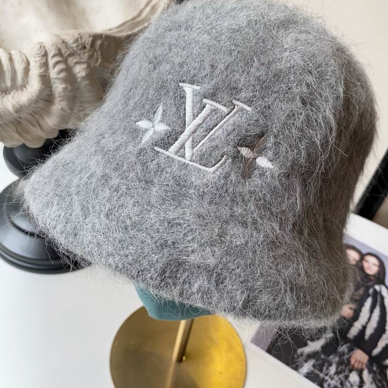 LV Hat dx (514)