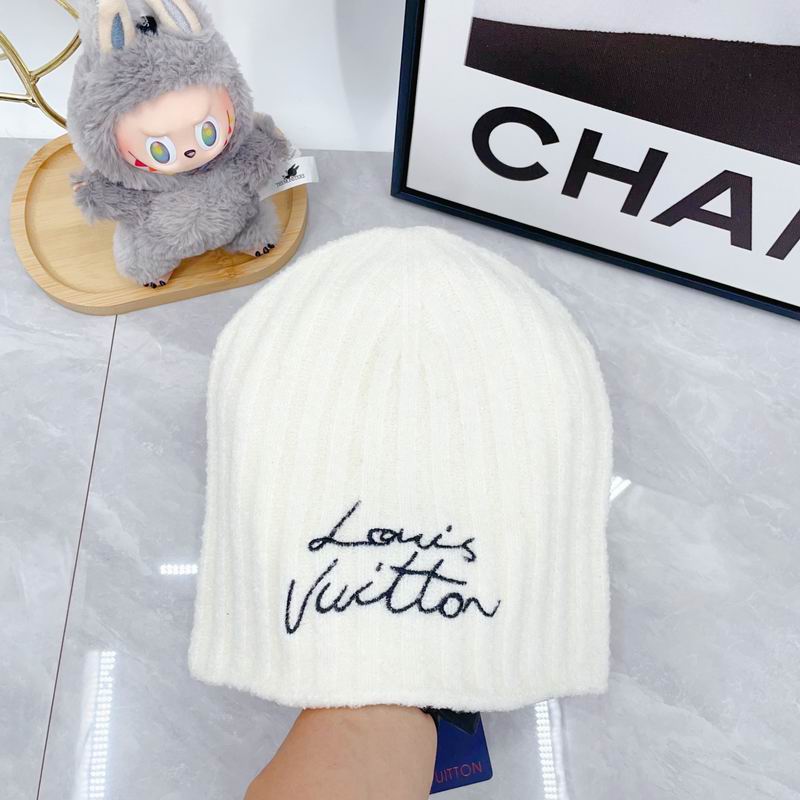LV Hat dx (590)