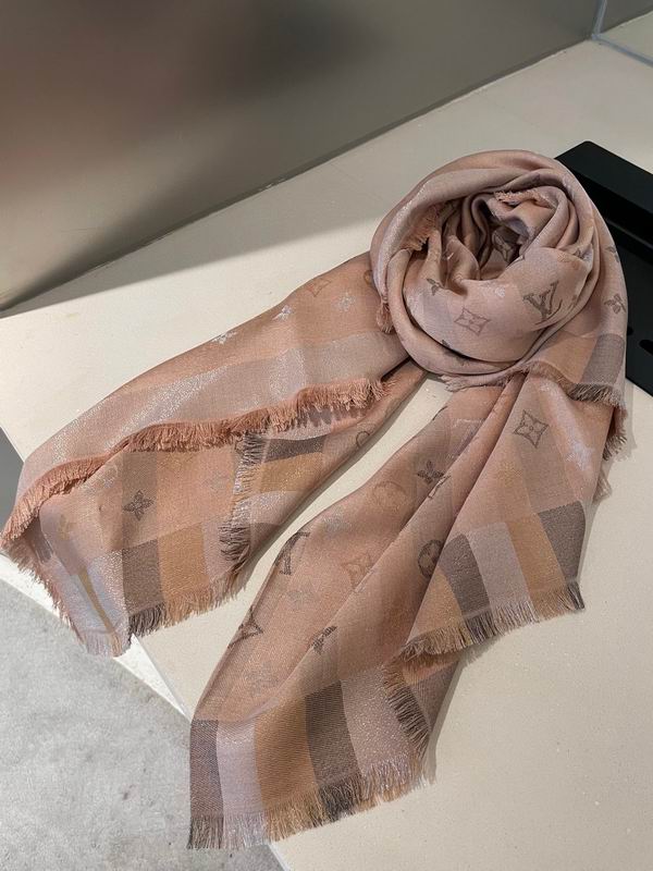 LV Scarf 140X140cm E24 (22)