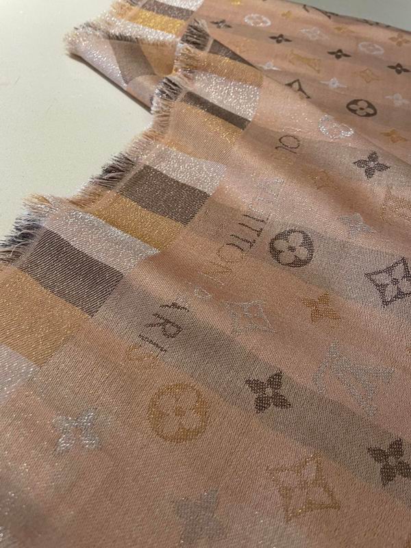 LV Scarf 140X140cm E24 (23)