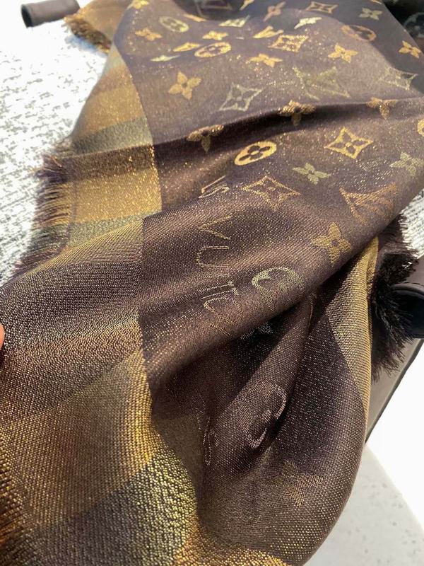 LV Scarf 140X140cm E24 (3)