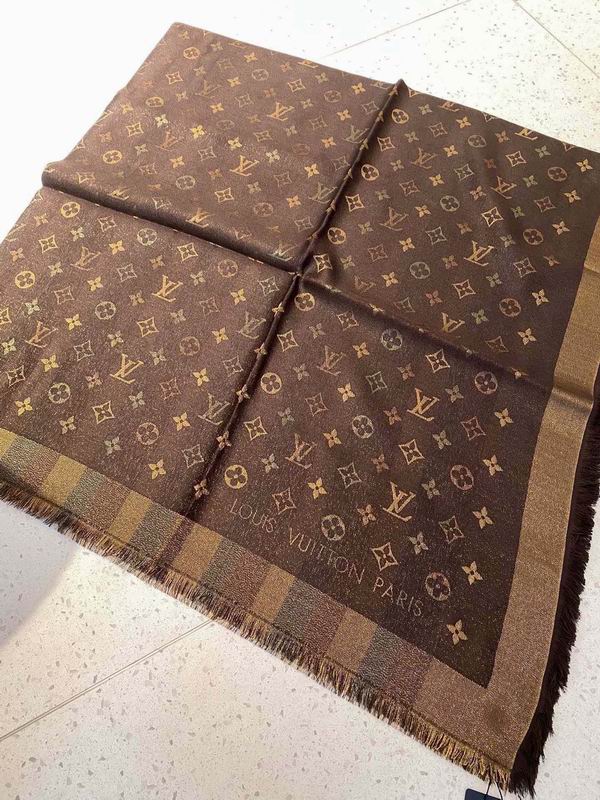 LV Scarf 140X140cm E24 (4)